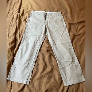 Levi's Khaki Chino Pants